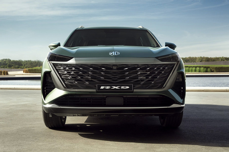 Это будет самый большой автомобиль &laquo;Москвича&raquo;: выдано ОТТС на новый &laquo;Москвич М90&raquo; &mdash; большой кроссовер с 2,0-литровым мотором и 9-ступенчатым &laquo;автоматом&raquo;